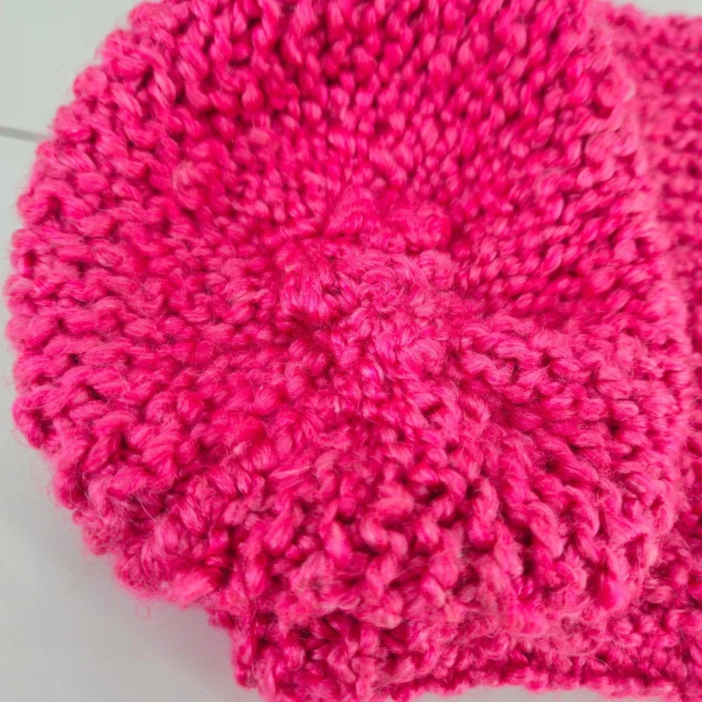 Handmade Soft Chunky Knit Slouchy Beanie Hat Bright Pink Unisex ‎ Crochet